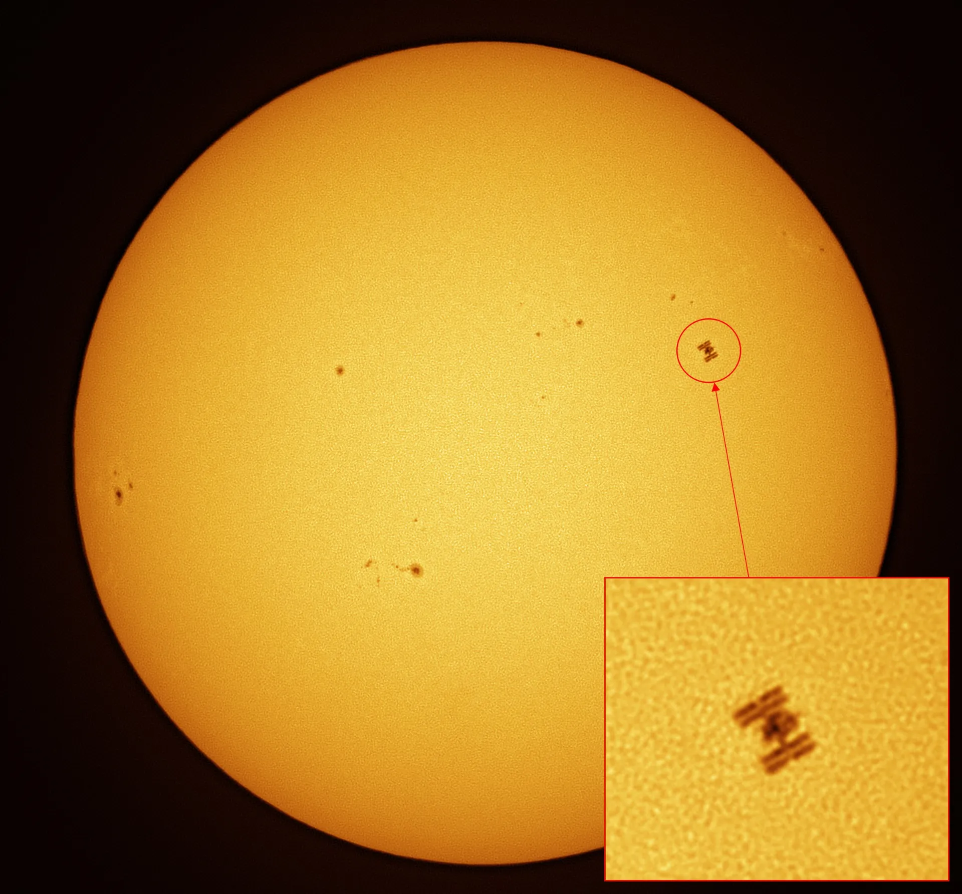 ISS Transit vor der Sonne